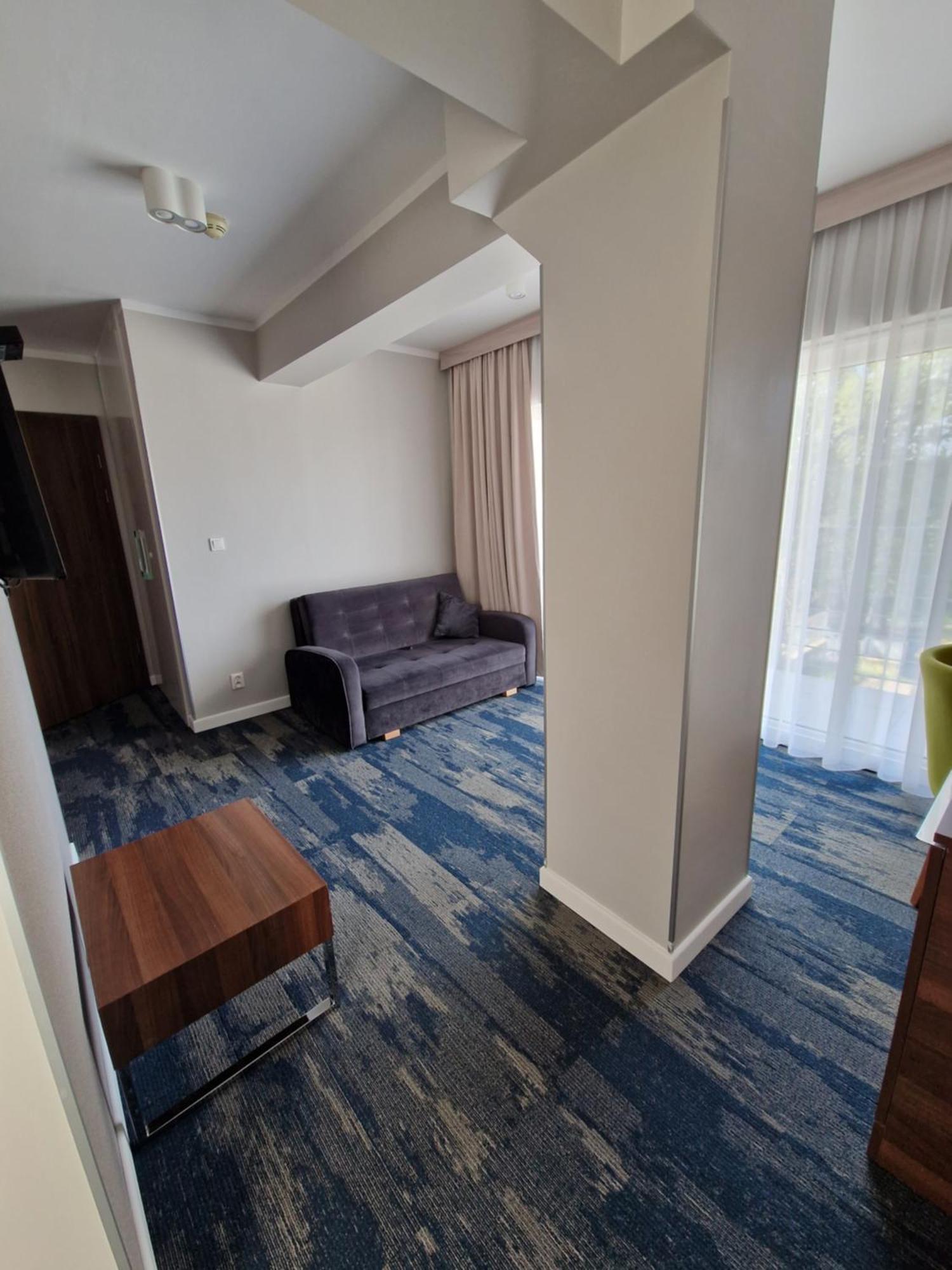 Apartamenty Amberhome เมียนซิดดรอแย ภายนอก รูปภาพ