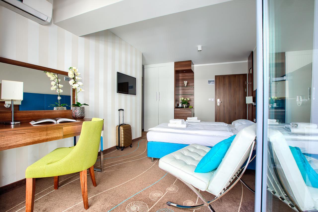 Apartamenty Amberhome เมียนซิดดรอแย ภายนอก รูปภาพ